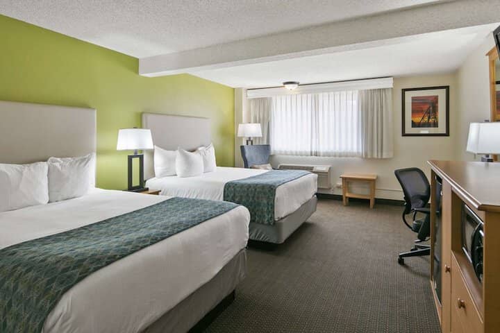 Room 19 of 35